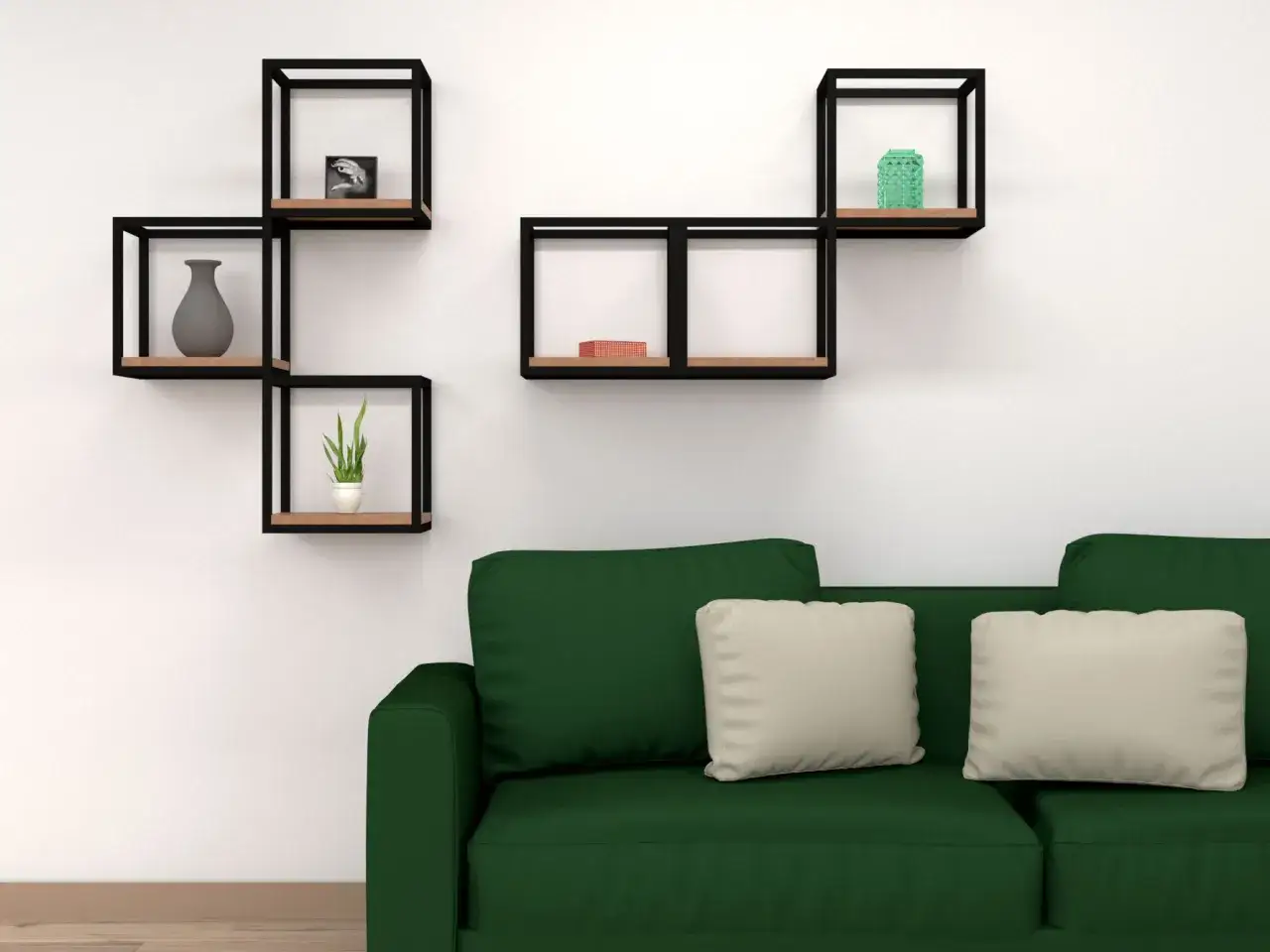 Scaffali modulari neri con ripiani in legno, perfetti per chi cerca idee su come mettere i cubi al muro. Arredano con stile un soggiorno con divano verde.